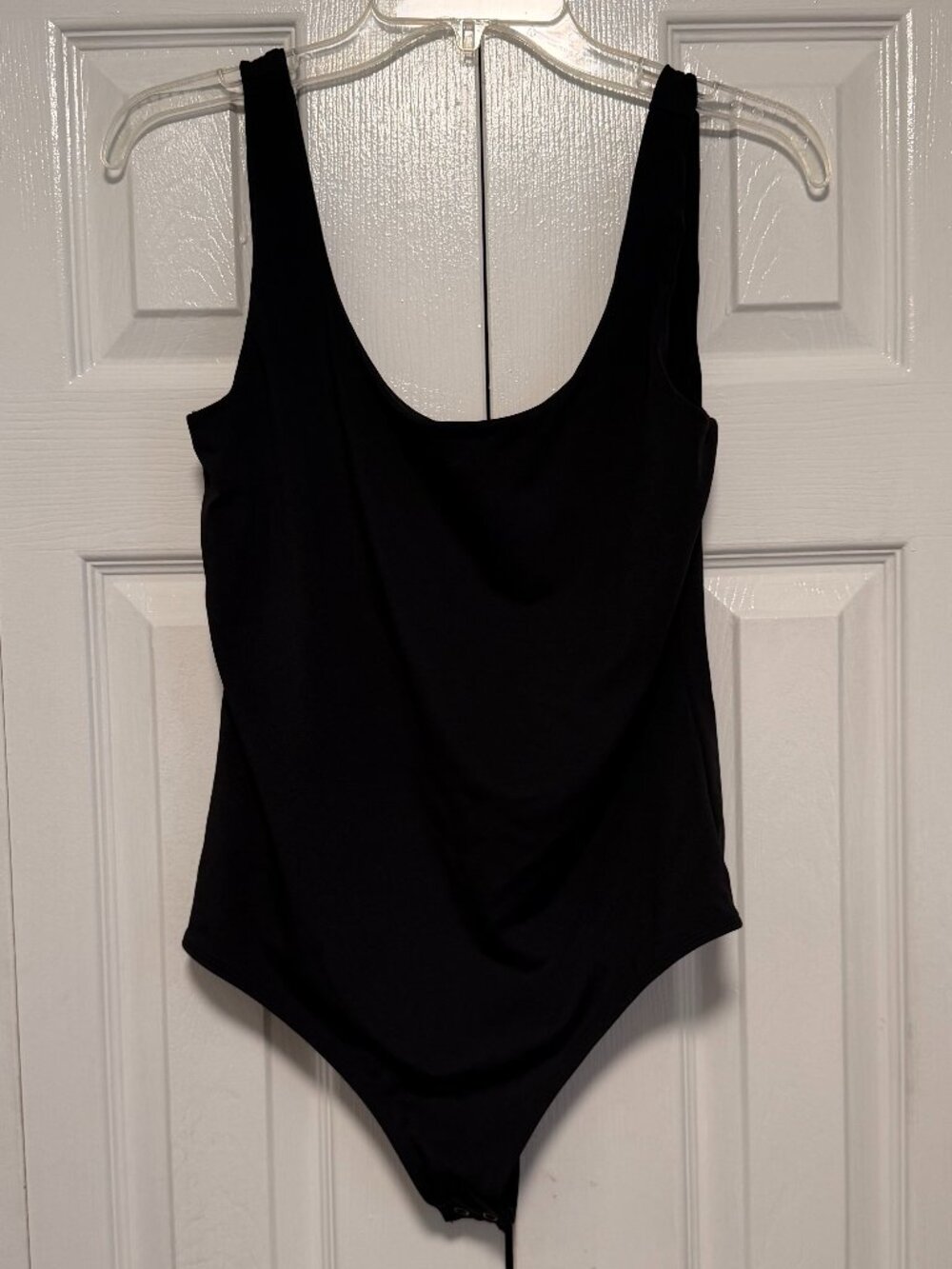 EXPRESS Body Contour Bodysuit - Black - Medium